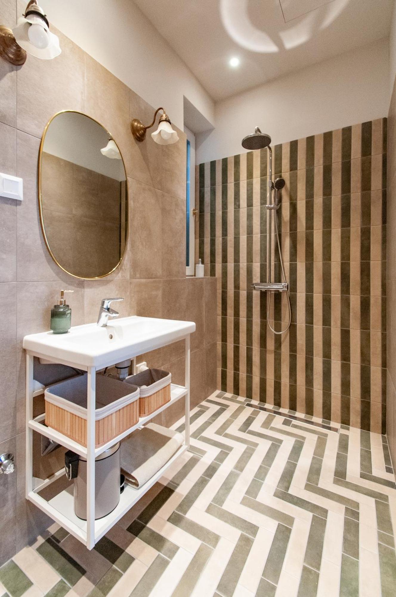 Spacious Family Suite Along River Side, In The Heart Of Buda Budapest Extérieur photo