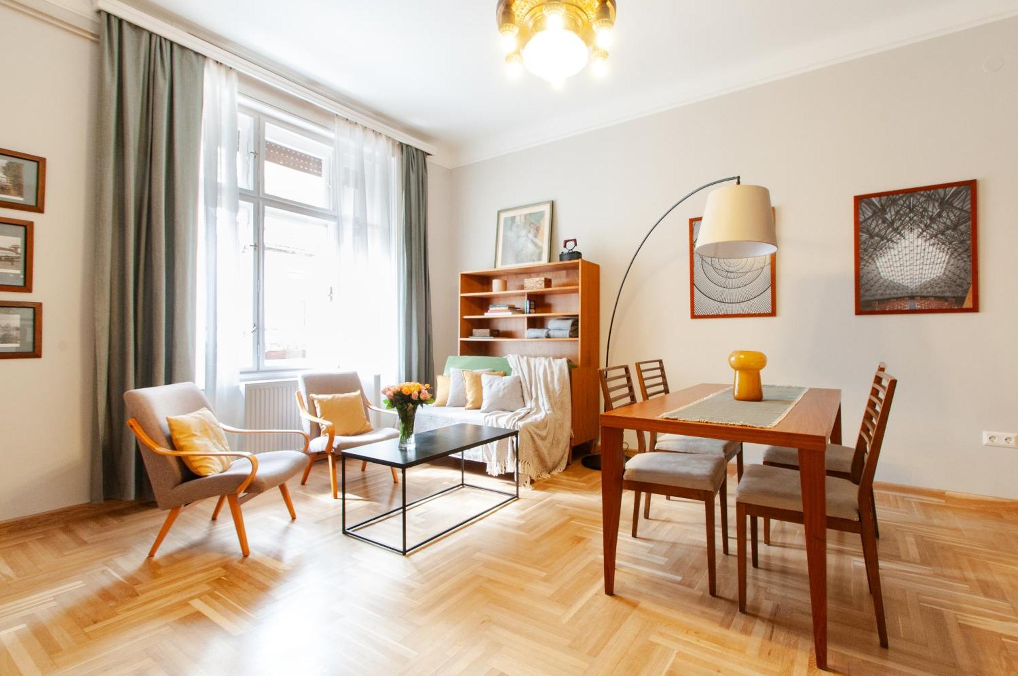 Spacious Family Suite Along River Side, In The Heart Of Buda Budapest Extérieur photo