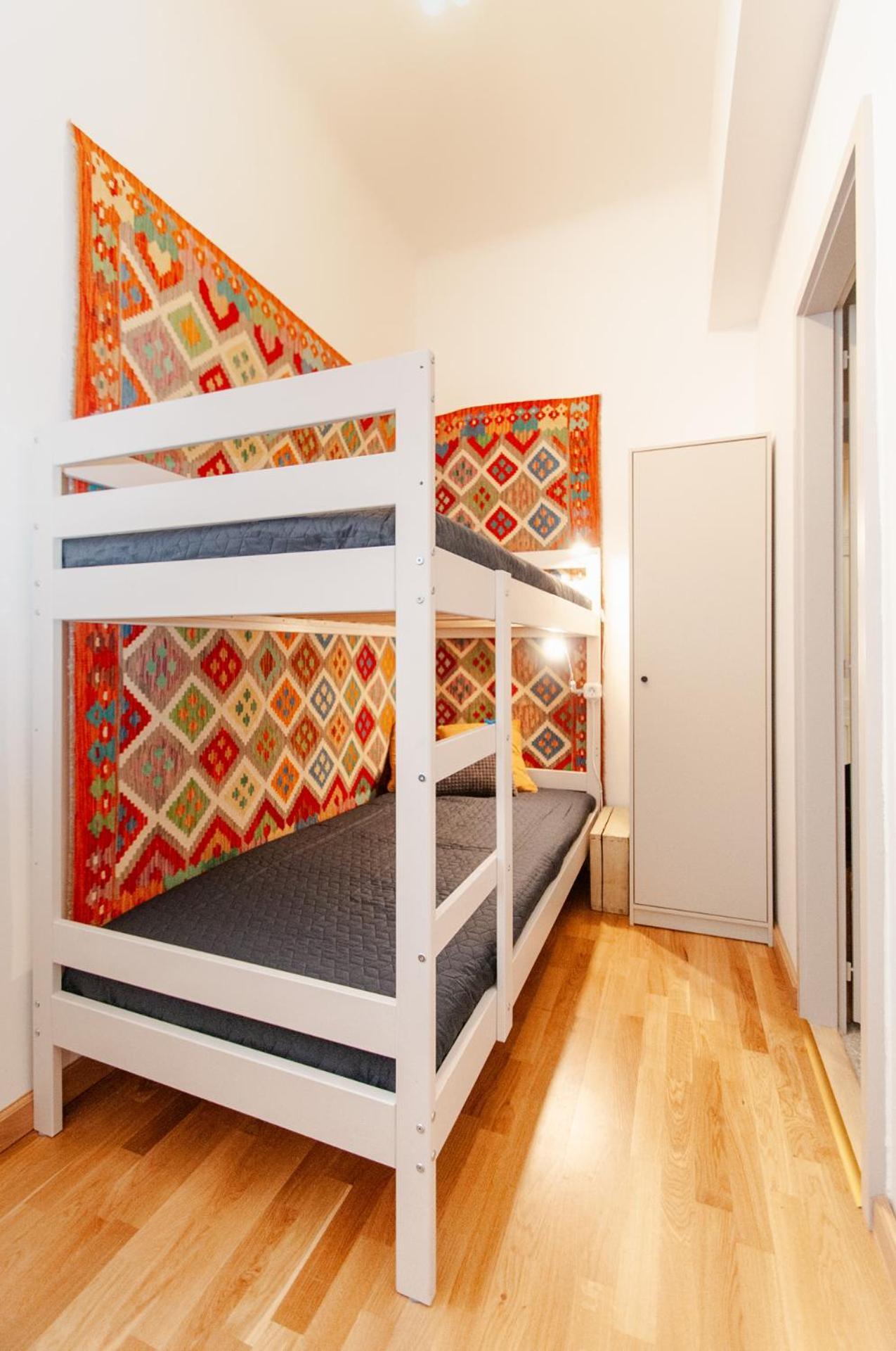 Spacious Family Suite Along River Side, In The Heart Of Buda Budapest Extérieur photo